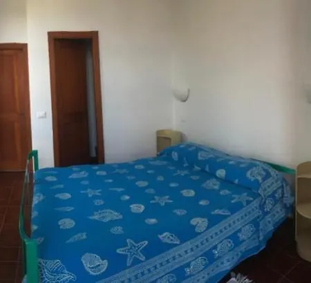 Villa Su Capo Bianco *